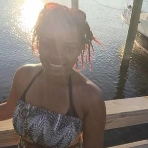 Meet your Posher, Dewana